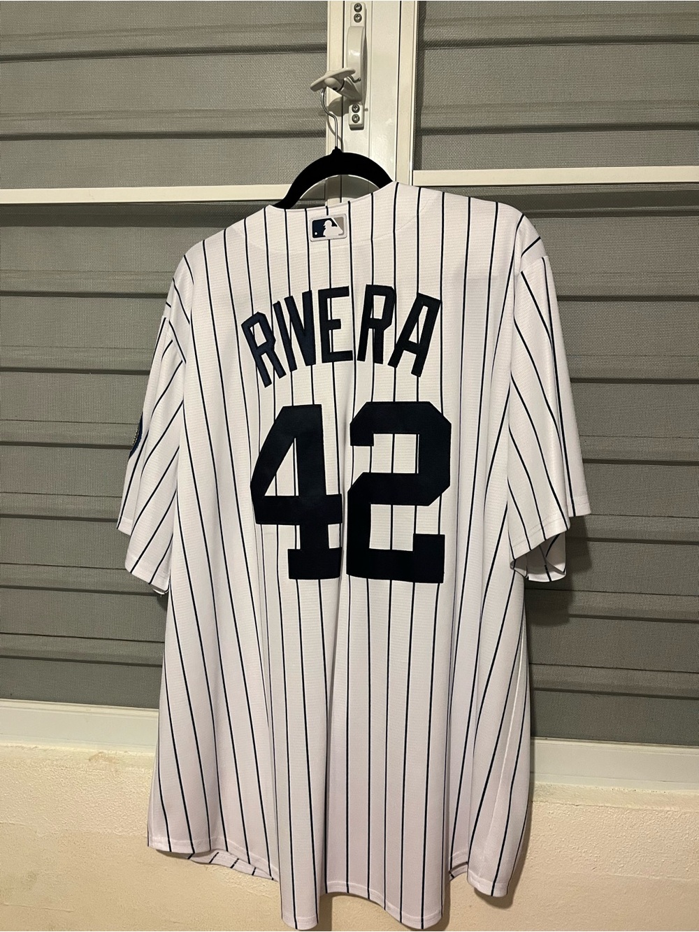 Majestic White Navy Pinstripe New York Yankees Jersey - Picture 2 of 2